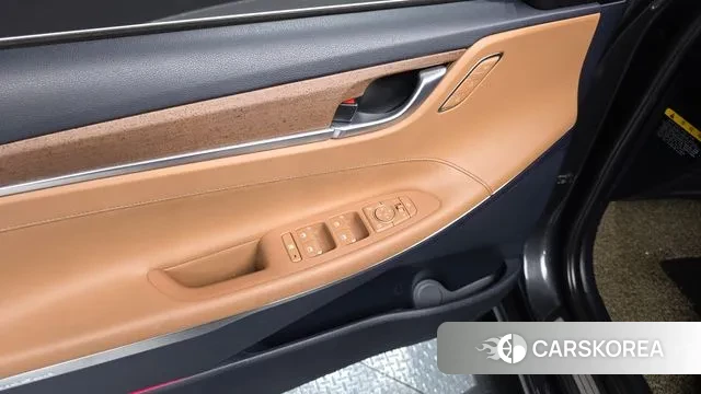 Hyundai Grandeur IG Hybrid id 2995709 из Кореи 9