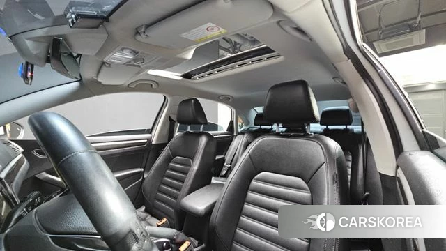 Volkswagen The New Passat id 3829164 из Кореи 9