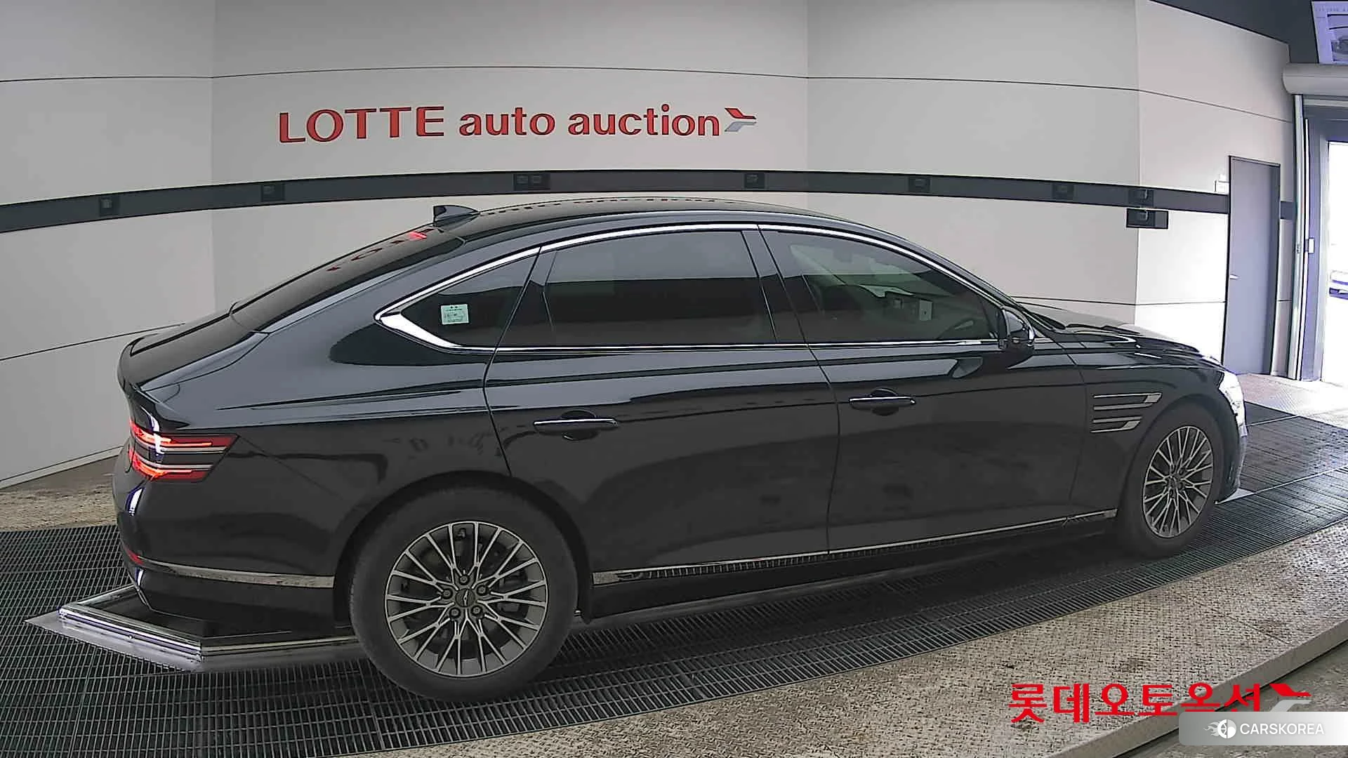 Hyundai G80 id 3875684 из Кореи 9