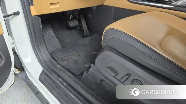 Kia Carnival 4th generation id 3197583 из Кореи 9