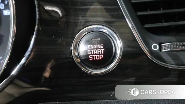 Kia The New Carnival id 4732198 из Кореи 9