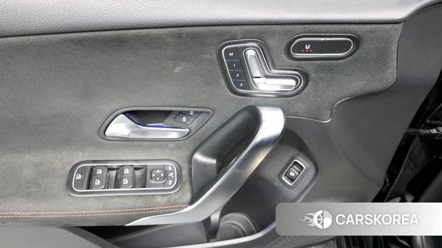 Mercedes-Benz A-Class W177 id 4310378 из Кореи 9