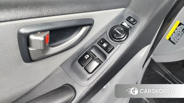 Hyundai The New Grand Starex id 3249199 из Кореи 9