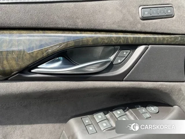 Cadillac Escalade id 3612309 из Кореи 9