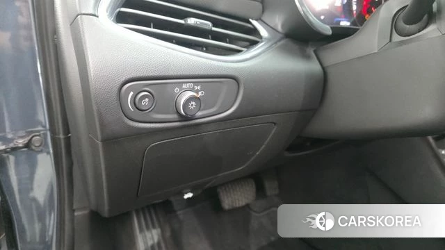 Chevrolet (GM Daewoo) The New Malibu id 4496709 из Кореи 9