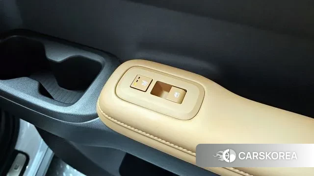 Hyundai Santa Fe (MX5) id 3256798 из Кореи 9