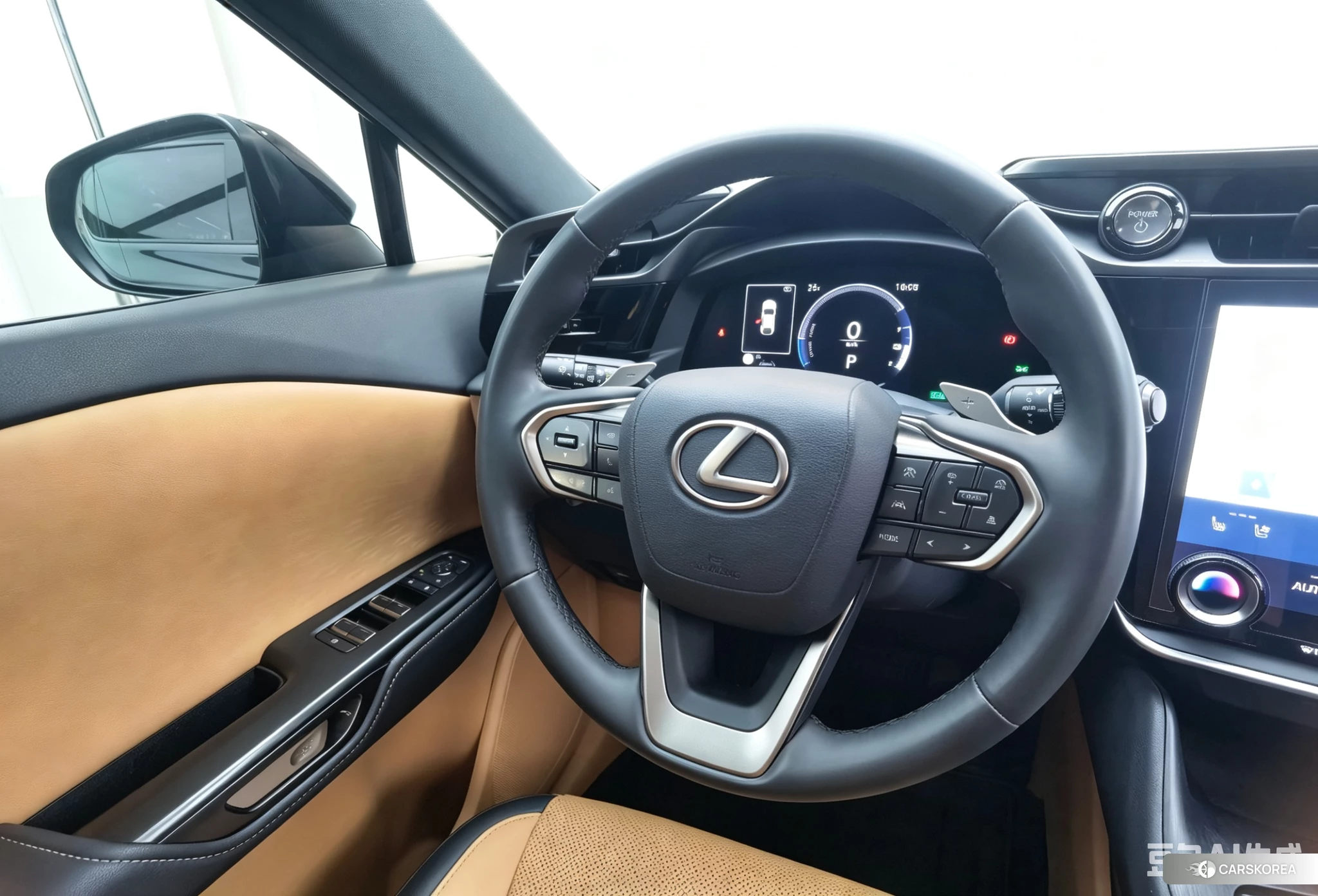 Lexus RZ id 4453014 из Китая 9