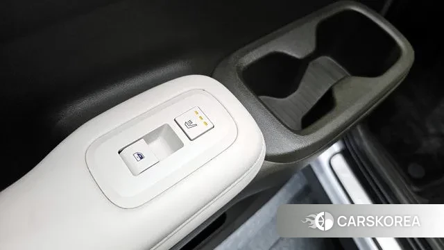 Hyundai Santa Fe (MX5) id 3347656 из Кореи 9