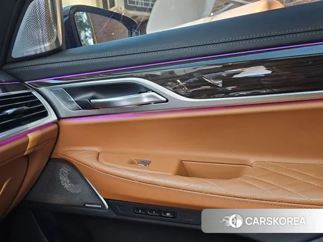 BMW 7 Series (G11) id 3570647 из Кореи 9