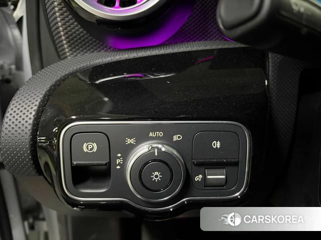 Mercedes-Benz A-Class W177 id 4223189 из Кореи 9