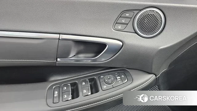 Hyundai Sonata (DN8) id 3343661 из Кореи 9