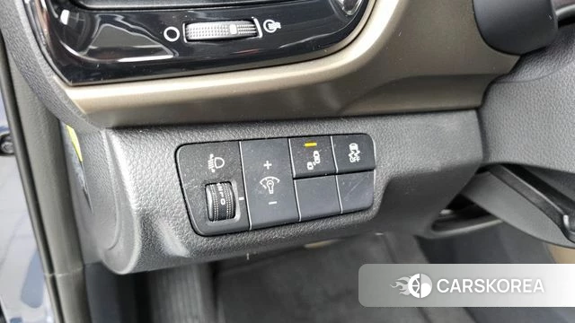 Kia Stonic id 4694039 из Кореи 9