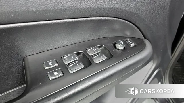 Ssangyong Rexton Sports id 3422158 из Кореи 9