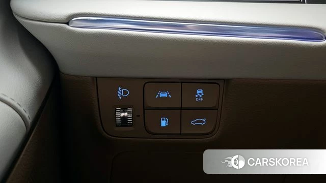 Hyundai The New Grandeur IG Hybrid id 3923745 из Кореи 9