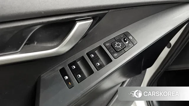 Kia Di Ol Nu Niro id 3739119 из Кореи 9