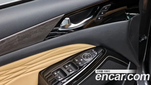 Kia K7 Premier id 2859704 из Кореи 9