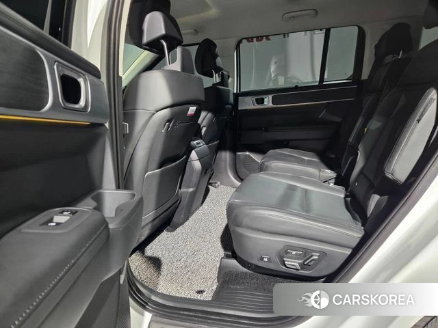 Hyundai Santa Fe (MX5) id 3897025 из Кореи 9