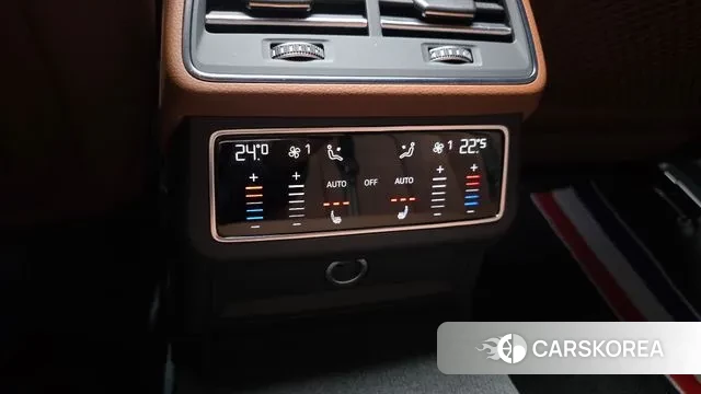 Audi A6 (C8) id 3384895 из Кореи 9