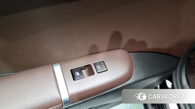 Hyundai Grandeur Hybrid (GN7) id 3377783 из Кореи 9