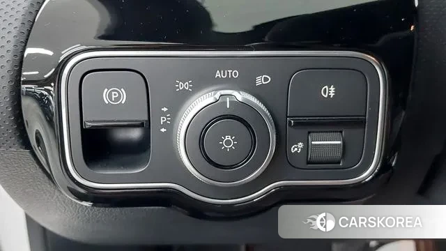 Mercedes-Benz A-Class W177 id 3041225 из Кореи 9