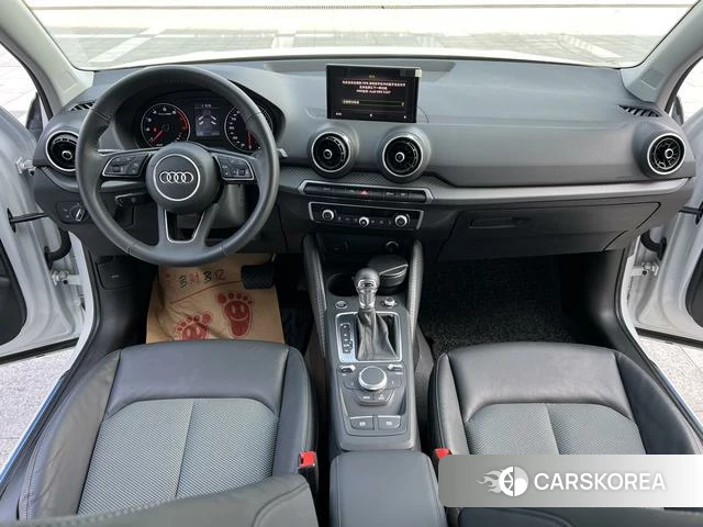 Audi Q2L id 4272697 из Китая 9
