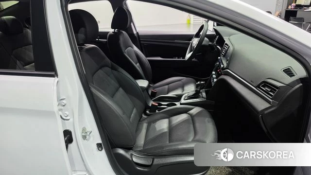 Hyundai The New Avante AD id 4677584 из Кореи 9