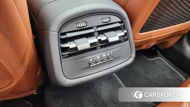 Maserati Ghibli id 3677026 из Кореи 9