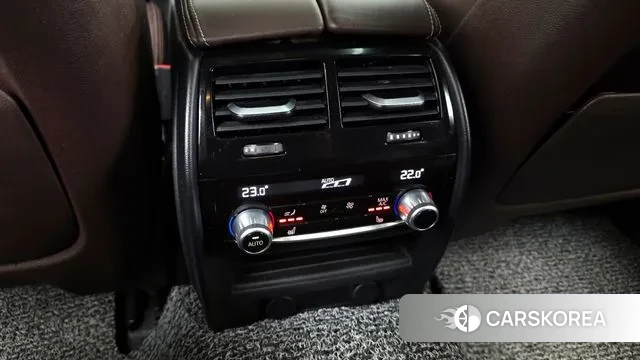 BMW 5 Series (G30) id 3773278 из Кореи 9