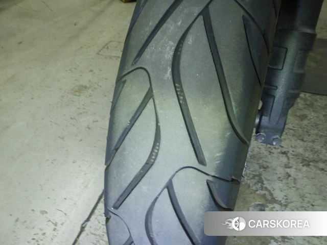 Suzuki BANDIT 1250F id 3947204 из Японии 9