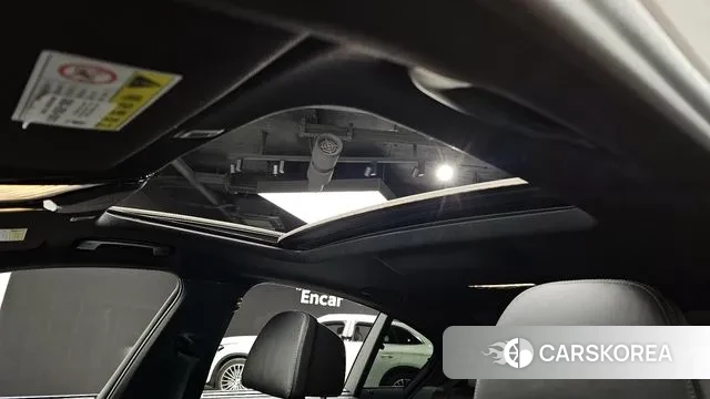 BMW 5 Series (G30) id 3541089 из Кореи 9