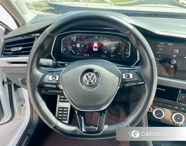 Volkswagen Sagitar id 4307144 из Китая 9