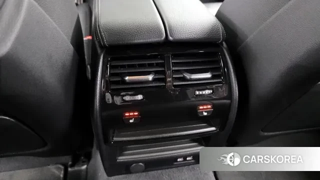 BMW 5 Series (G30) id 3735953 из Кореи 9