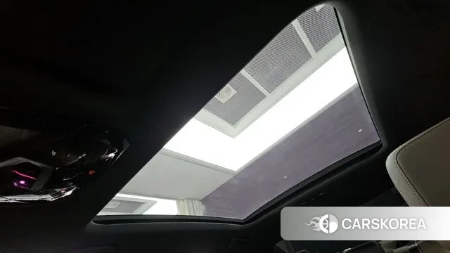 BMW 5 Series (G60) id 3496805 из Кореи 9