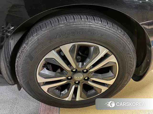 Kia The New Carnival id 3144654 из Кореи 9