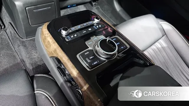 Genesis G90 id 3499657 из Кореи 9