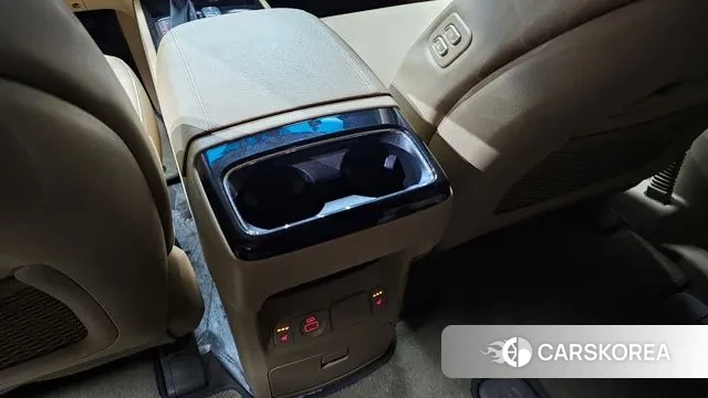 Kia The New Carnival id 2966343 из Кореи 9