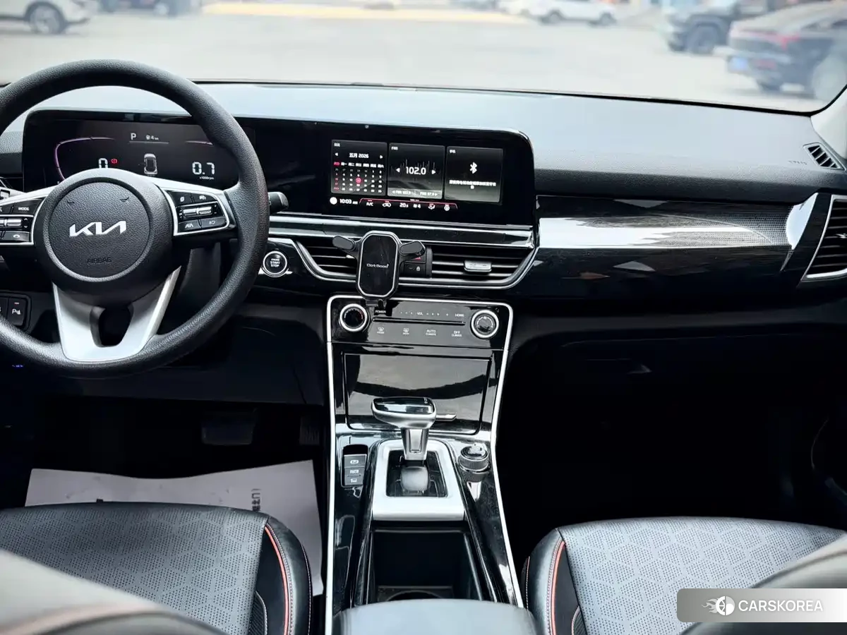 Kia Seltos id 4512928 из Китая 9