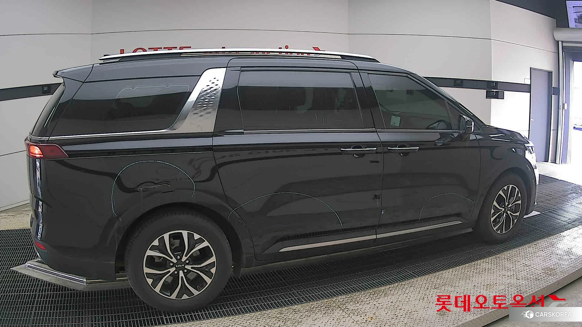 Kia Carnival id 4289607 из Кореи 9