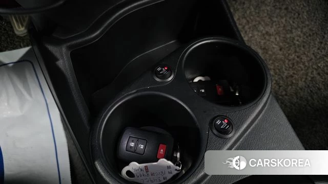 Toyota Prius C id 4447851 из Кореи 9