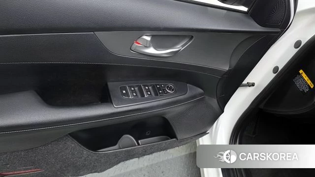 Kia Come New K3 id 3814437 из Кореи 9