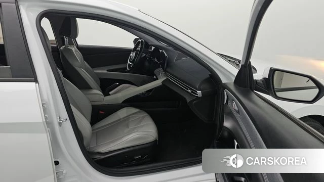 Hyundai Avante (CN7) id 4330373 из Кореи 9