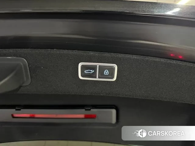 Genesis G80 (RG3) id 3032402 из Кореи 9