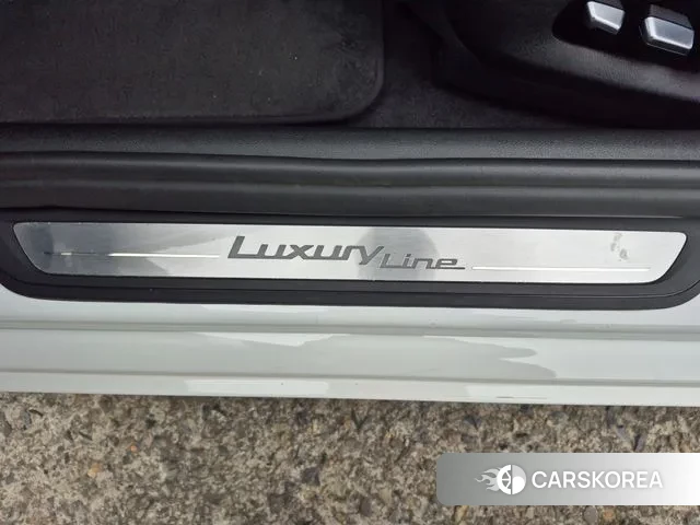 BMW 5 Series (G30) id 3766713 из Кореи 9