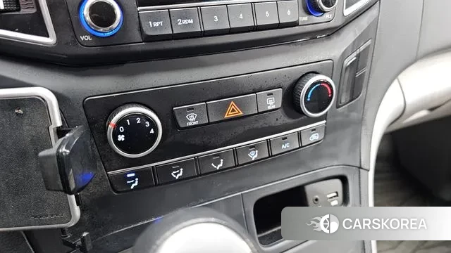 Hyundai The New Grand Starex id 3742833 из Кореи 9