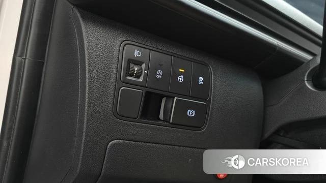 Hyundai Staria id 4302943 из Кореи 9