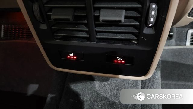 Porsche Taycan id 3806312 из Кореи 9