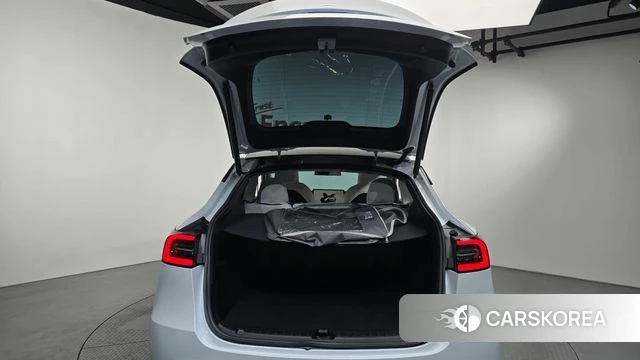 Tesla Model Y id 4670363 из Кореи 9