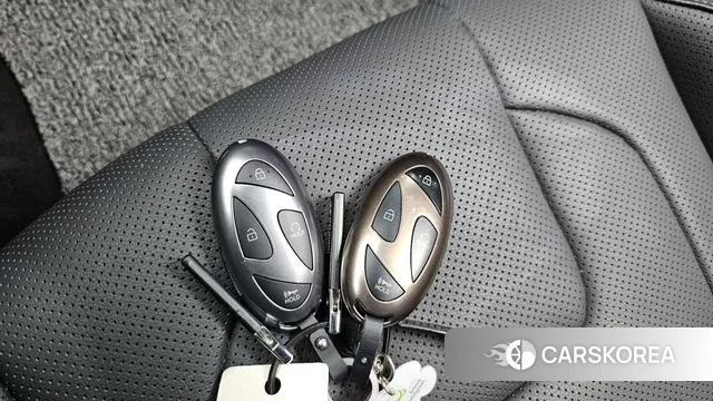 Hyundai The New Avante (CN7) id 3751075 из Кореи 9