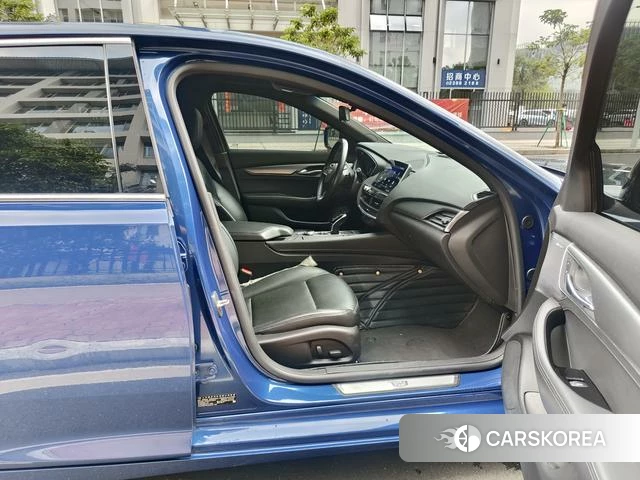 Cadillac CT5 id 4221605 из Китая 9