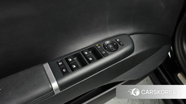 Hyundai Grandeur (GN7) id 4618406 из Кореи 9